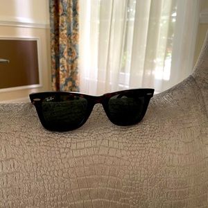 Rayban Wayfarer Sunglasses